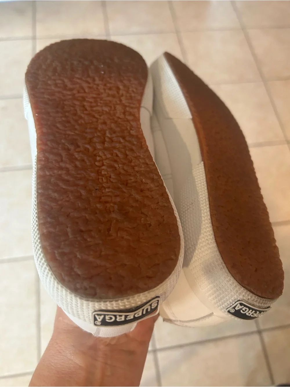 SUPERGA 2750 EFGLU CLASSIC white leather low top sneakers. Almost new. Size 8